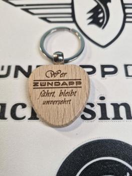 Zündapp Buche Schlüsselanhänger beidseitige Lasergravur " Wer Zündapp fährt, bleibt unversehrt "